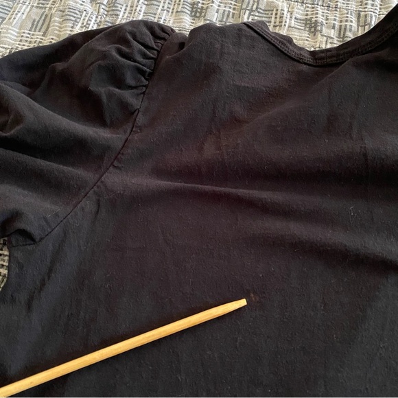 A.L.C. Black Puff Sleeve Tee T-Shirt Top Size Small S - Picture 7 of 7